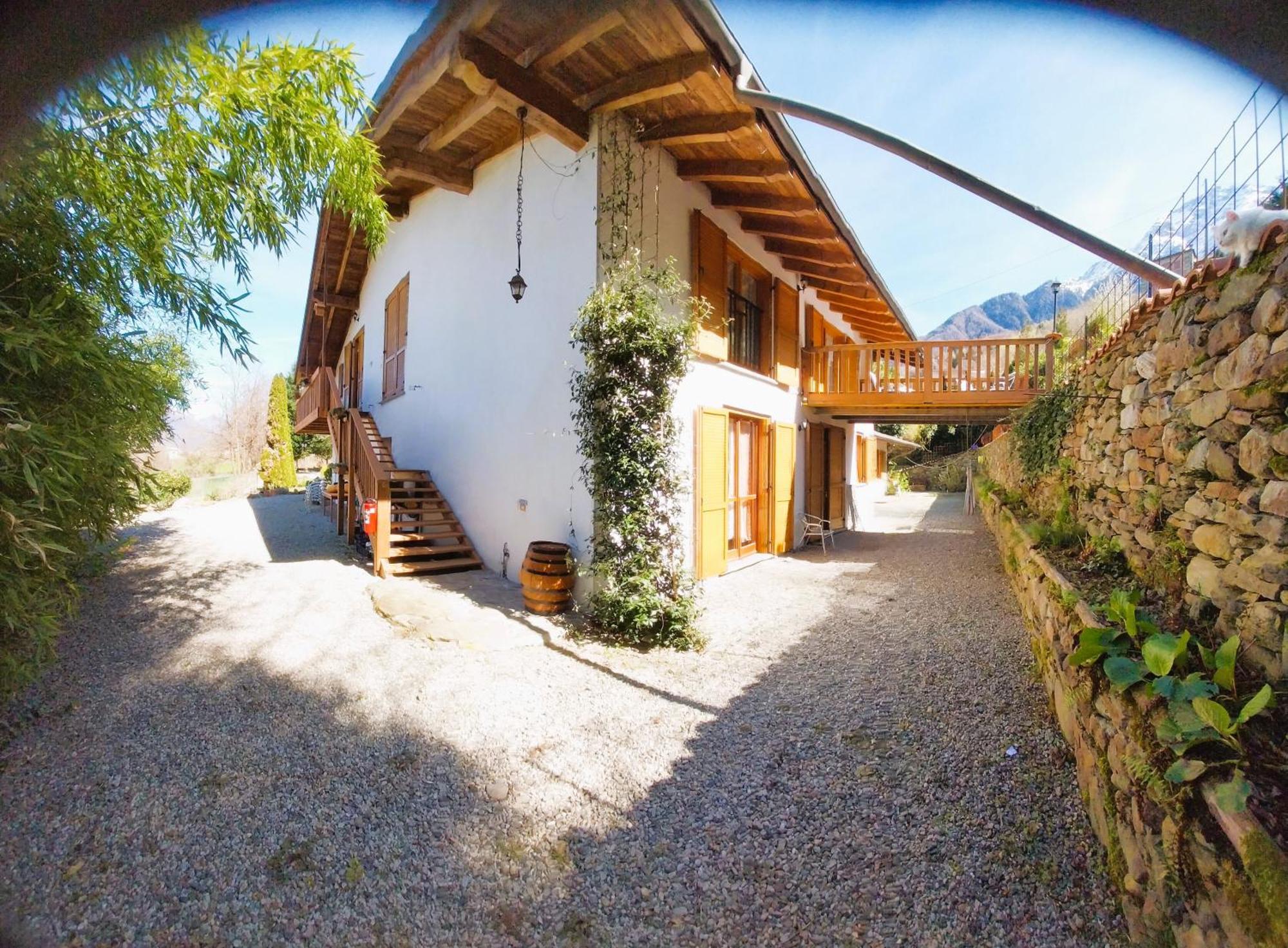 Villadina Farm Colico Bagian luar foto