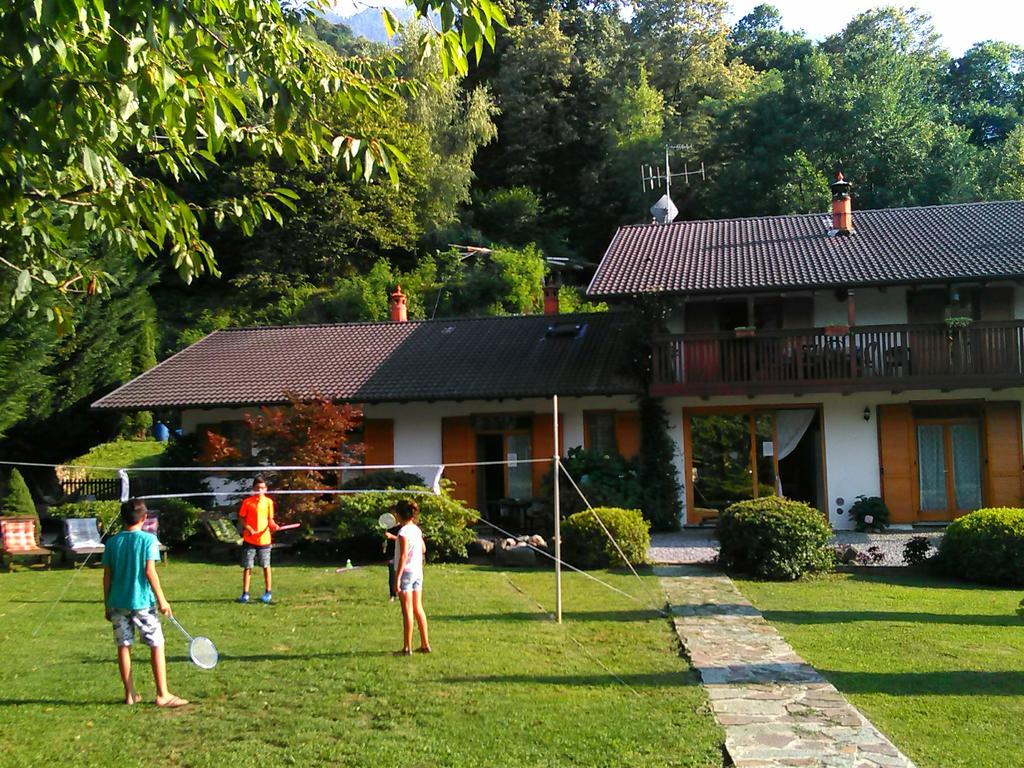 Villadina Farm Colico Ruang foto